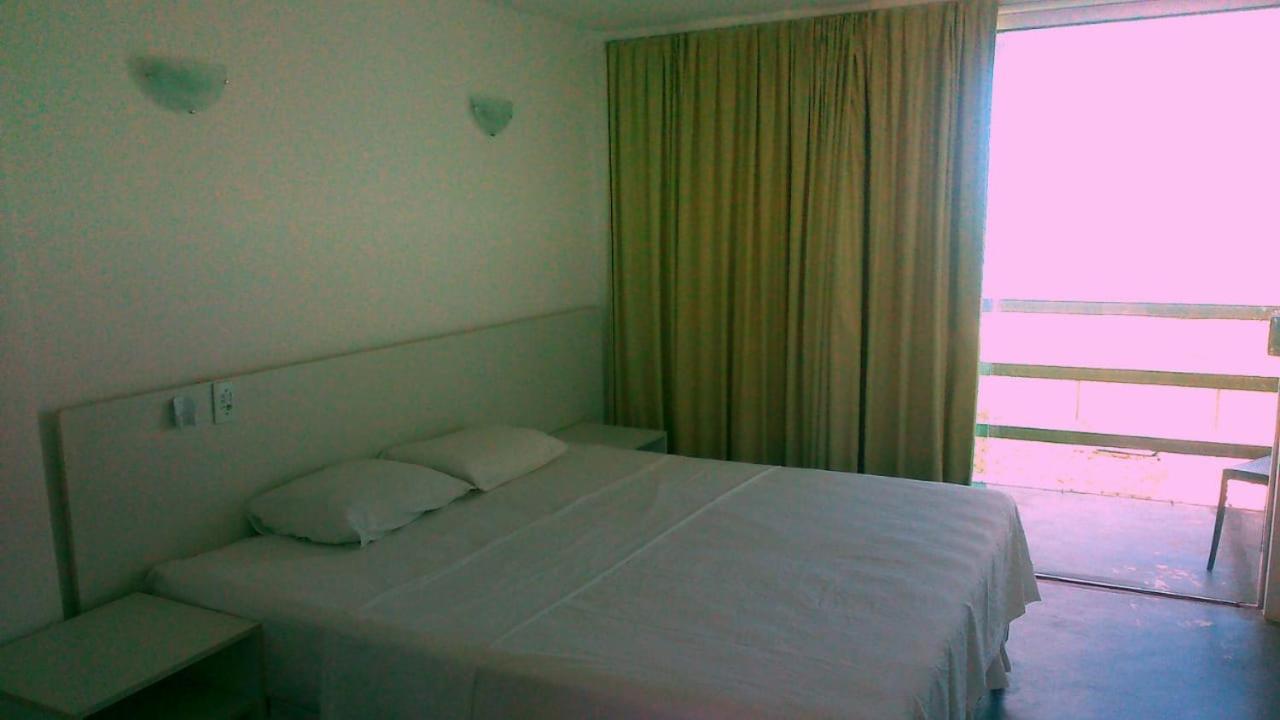 Hotel Ponta De Pedras Pontas de Pedra Esterno foto